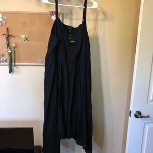 HANDKERCHIEF MIDI DRESS CHALLIS BLACK Torrid 3 NWT